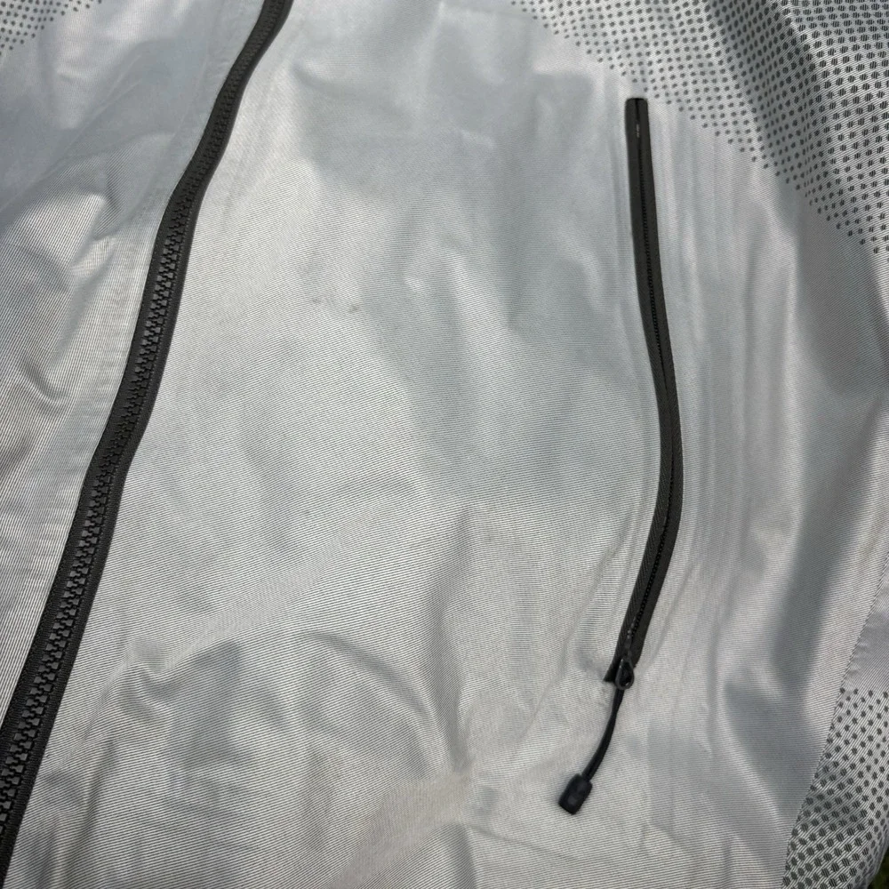 The North Face Fuseform Dot Matrix Jacket Mens Medium Zip Up Gore Lined Hiking